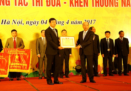 Các điển hình tiên tiến năm 2016 được TKV tuyên dương